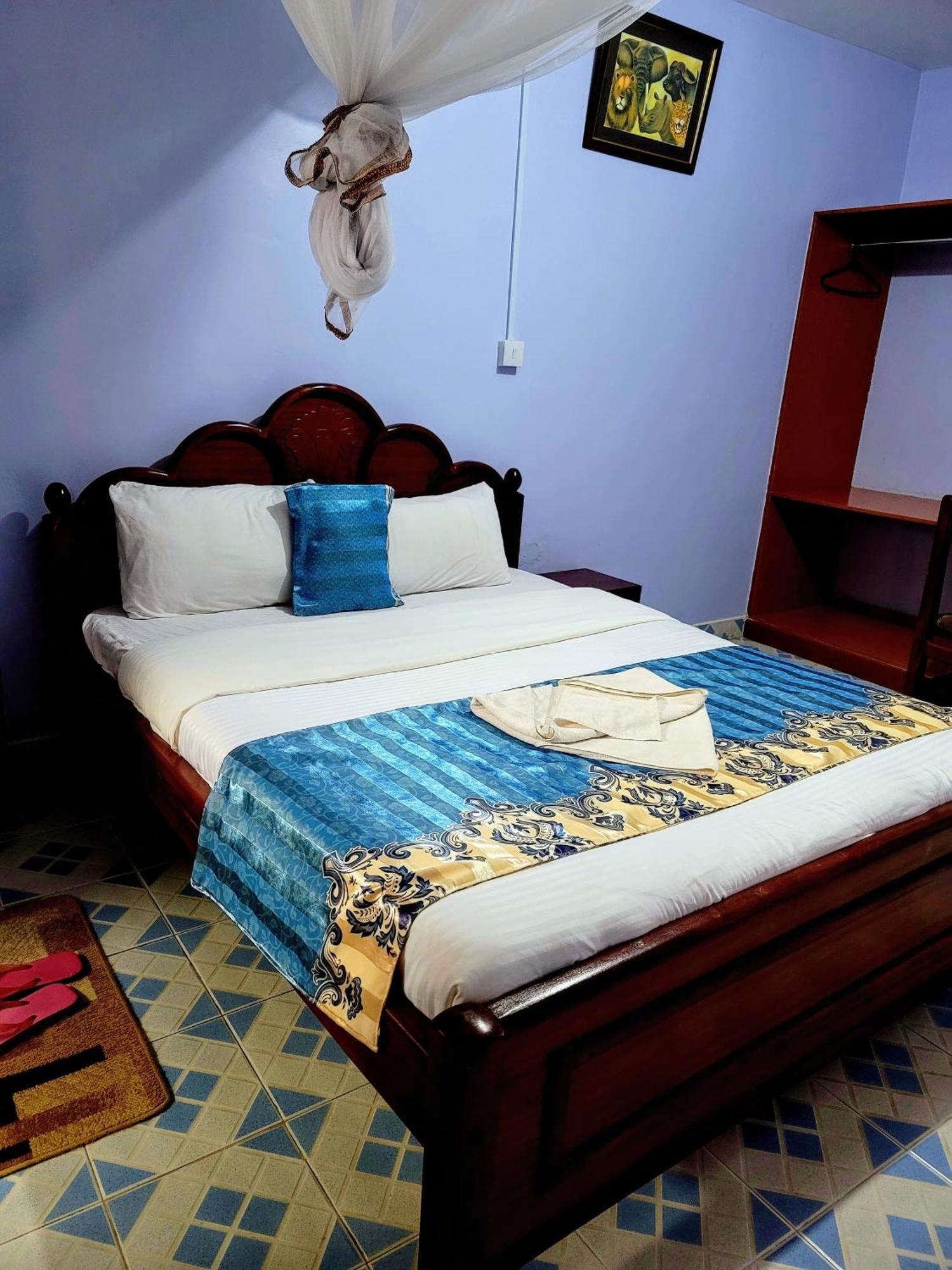 Apex Resort Nakuru Exteriör bild
